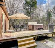 Lainnya 5 Catskills Getaway w/ Hot Tub on 45 Acres!