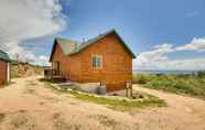 Lainnya 3 Updated Cabin w/ Views ~ 1 Mi to Bear Lake!