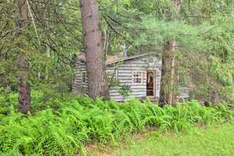 Lain-lain 4 Tranquil Greentown Cabin w/ Screened Porch!