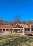 Imej utama Spacious Coxs Creek Home on 22-acre Property!