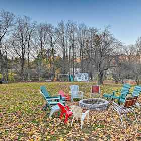 Primary image1Adirondack Park Home ~ 10 Mi to Gore Mountain,埃塞克斯县別墅