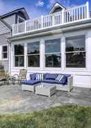 ภาพหลัก Charming Lake Winnebago Retreat: Dock & View!