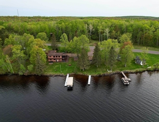 Others 2 Cozy Cabin w/ Deck & Private Dock on Nelson Lake!