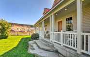 Others 2 Custom Home w/ Decks in Boulder! Gateway to Parks!