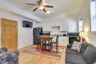 Others Downtown Marlinton Vacation Rental Apartment!