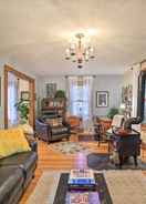 Imej utama Dog-friendly East Rochester Getaway w/ Yard!