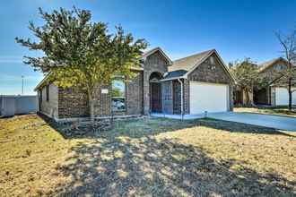 Others 4 Family-friendly Dallas Home w/ Game Room!