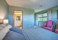 Others 2 Lake House w/ Hot Tub - 1 Mi to Surf 'n Slide