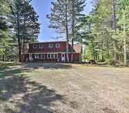 Others 6 Eagle River Apartment w/ Private Dock & Fire Pit!