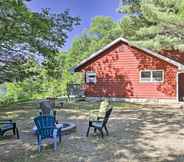 Others 5 Eagle River Apartment w/ Private Dock & Fire Pit!