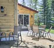 Khác 4 Lakefront Retreat w/ Patio, Grill + Boat Dock!