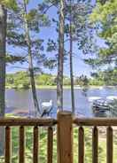 Imej utama Lakefront Retreat w/ Patio, Grill + Boat Dock!