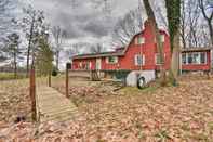 Lainnya Home on 10 Acres: Perfect for MSU Football Weekend