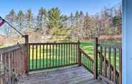 Lainnya 2 Peaceful Horseheads Hideaway w/ Deck & Yard!