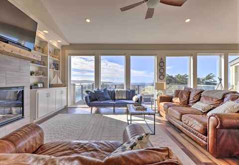 Others Remodeled Home w/ Spa & Deck: Walk to Dillon Beach