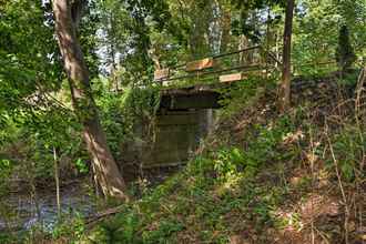 Others 4 Pittsford Trolley Home - Near Erie Canal!