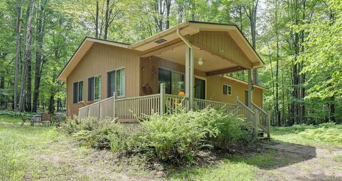 Others Secluded Farwell Cabin w/ Fire Pit & Gas Grill!