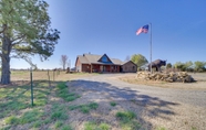 Khác 7 Wagoner Vacation Rental on 20 Acres w/ Horse Ranch