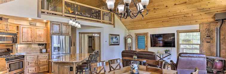 Others Updated Garden Valley Home w/ Fire Pit & Game Room