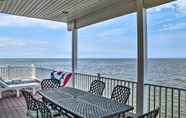 Lain-lain 2 Waterfront Sanctuary w/ Panoramic Bay Views!