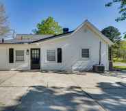 Others 5 Vibrant + Stylish Family Home 16 Mi to Durham!