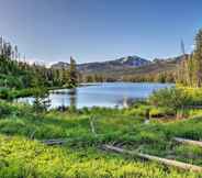 Lain-lain 6 Yellowstone River Lodge w/ Kayaks & Mountain Views