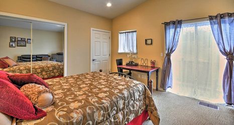 其他 2 Waterfront Oregon Abode w/ Balcony & Ocean Views!