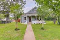 Lain-lain Cozy Bellville Home w/ Gas Grill + Private Yard!