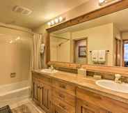Others 7 Beautiful Beaver Creek Condo: Steps to Chairlift!