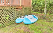 Lain-lain 5 Bright Swan Lake Getaway w/ Canoe & Hot Tub!