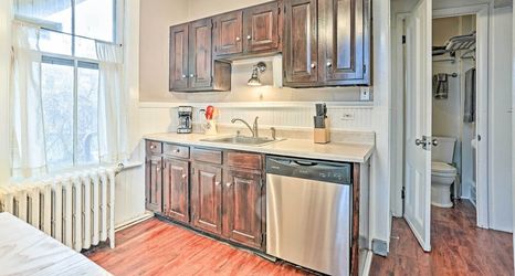 其他 2 Centrally Located Apt in Victorian Mansion!