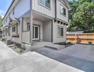 Others 2 Gorgeous Loveland Townhome < 1 Mi to Downtown