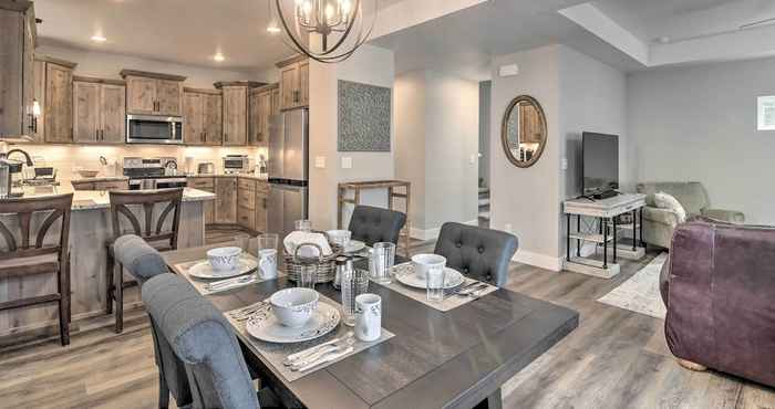 Lain-lain Gorgeous Loveland Townhome < 1 Mi to Downtown