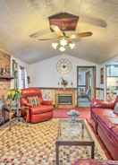 Imej utama Heathsville Home w/ Sunroom < 10 Mi to Beach!