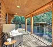 Lainnya 6 Luxe Cabin in the Woods ~ 35 Mi to Portland!