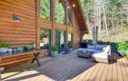 Others 3 Luxe Cabin in the Woods ~ 35 Mi to Portland!