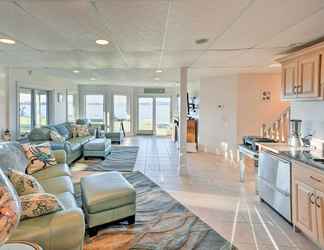 Others 2 Luxurious Oceanfront Flanders Bay Home w/ Kayaks!