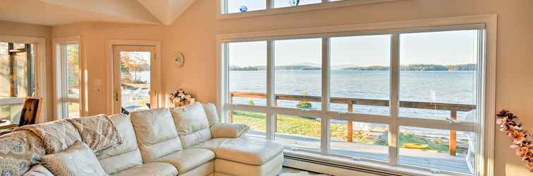 Lainnya Luxurious Oceanfront Flanders Bay Home w/ Kayaks!