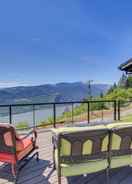 Imej utama Modern Underwood Home w/ Deck & Mt Hood Views