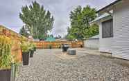 Others 4 Pet-friendly Baker City Escape w/ Private Yard!