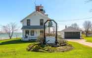Others 2 Sodus Point Home - Walkable to Beach!