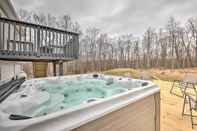 อื่นๆ Stunning Stroudsburg Home w/ Private Hot Tub!