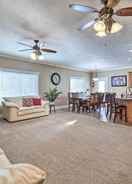 Imej utama Spacious Idaho Home: Ski, Hike, & Fish!