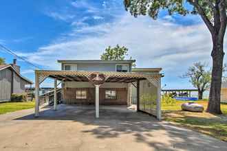 Khác 4 Waterfront Livingston Home w/ Dock & Porch!