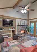 Imej utama Beech Mountain Cabin w/ Deck on Ski Resort!