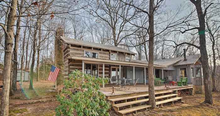 Others Cozy Cumberland Mountain Cabin w/ Stunning Views!