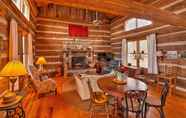 Others 2 Cozy Cumberland Mountain Cabin w/ Stunning Views!