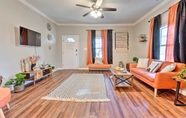 Others 5 Charming Huntsville Home w/ Deck!