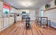 Others 4 Charming Huntsville Home w/ Deck!