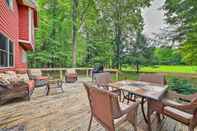 Others Golf Resort Bellaire Retreat With Shared Pools!